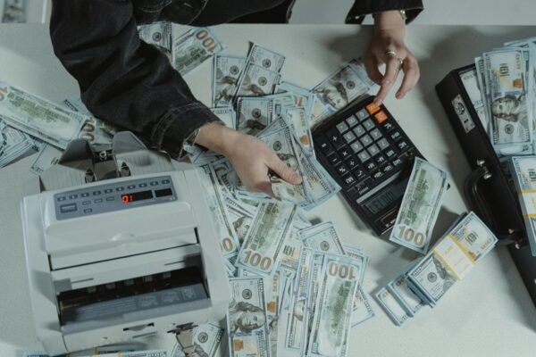 outsmarting online fraudsters effectively